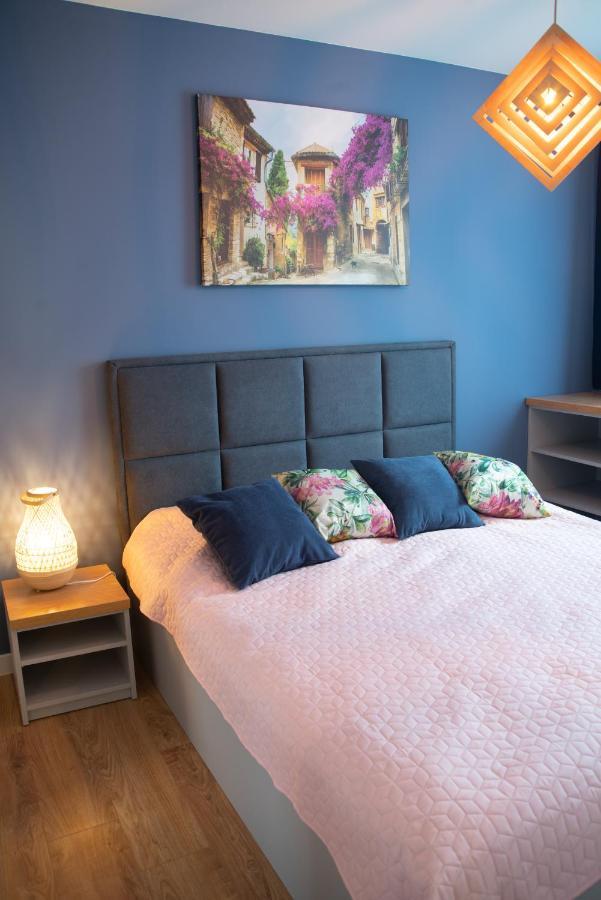 Apartament Niebieski - Okrzei Kielce Extérieur photo